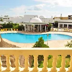 Zodiac Hotel & Aqua Park