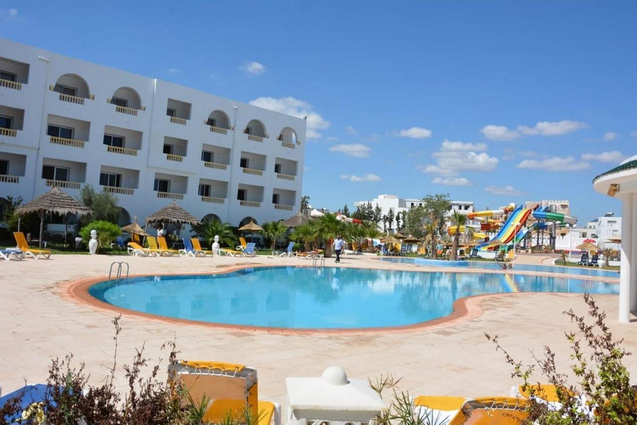 Zodiac & Aqua Park 4* Hammamet