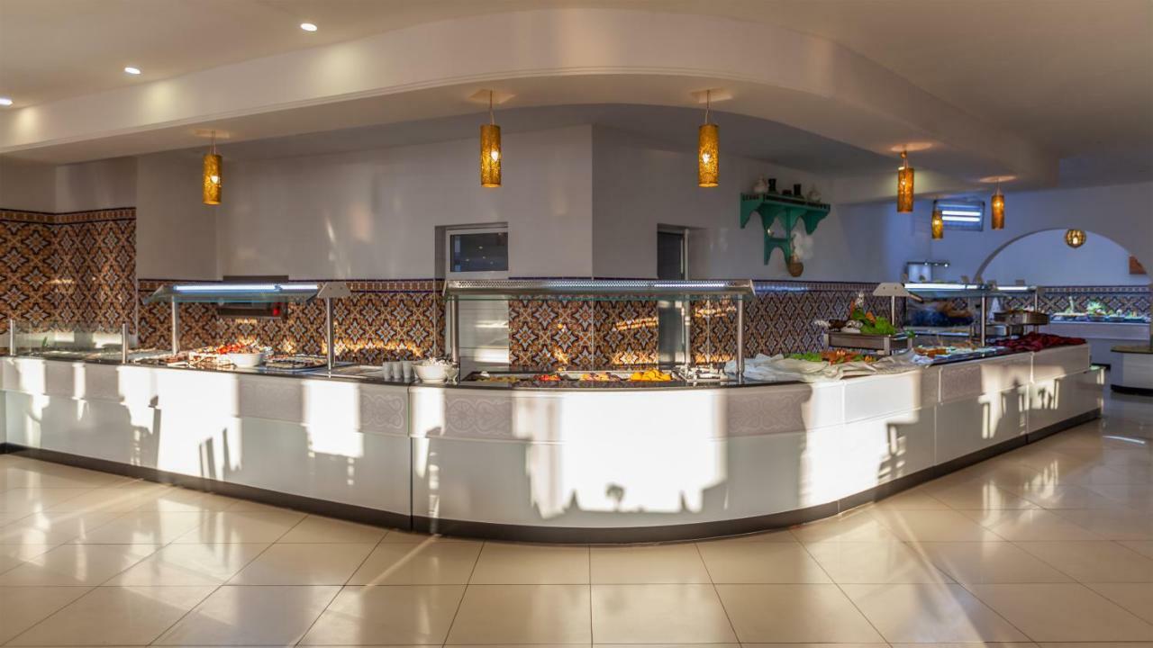 Hotel Zodiac & Aqua Park 4*